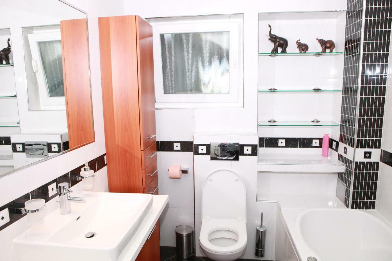 קארלובץ Apartmani Nova מראה חיצוני תמונה