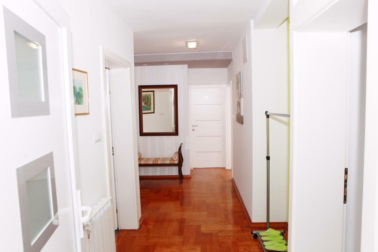 קארלובץ Apartmani Nova מראה חיצוני תמונה