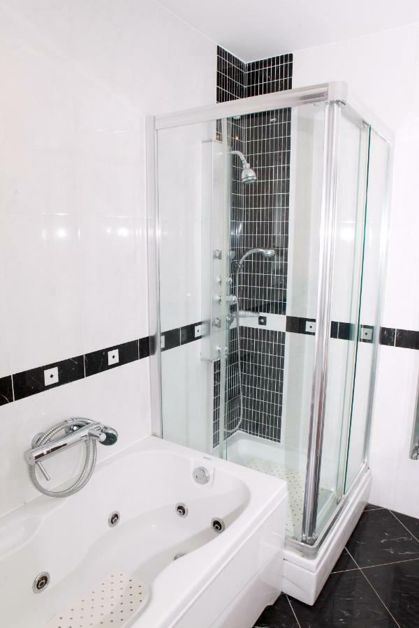 קארלובץ Apartmani Nova מראה חיצוני תמונה