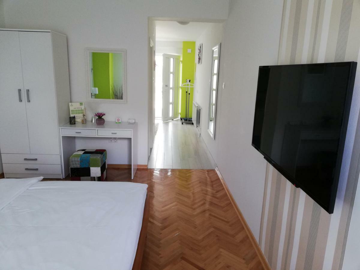 קארלובץ Apartmani Nova מראה חיצוני תמונה